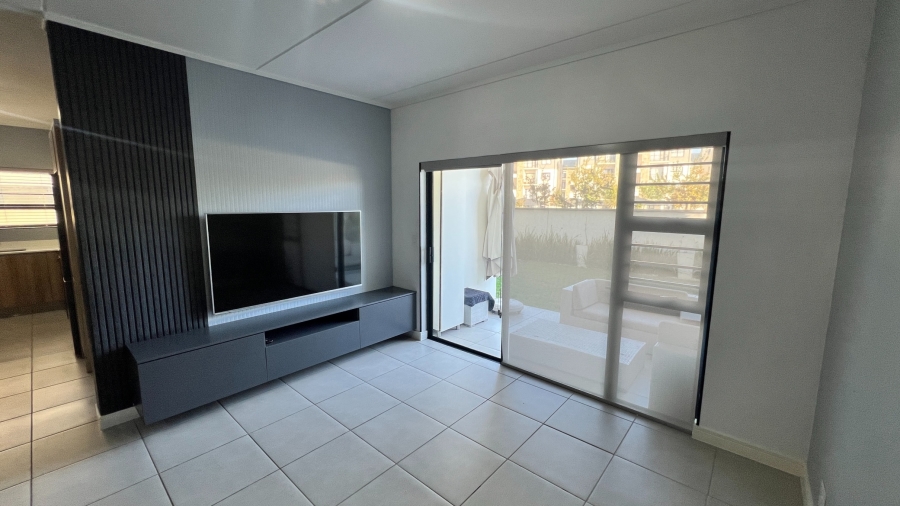 To Let 3 Bedroom Property for Rent in Sandown Western Cape